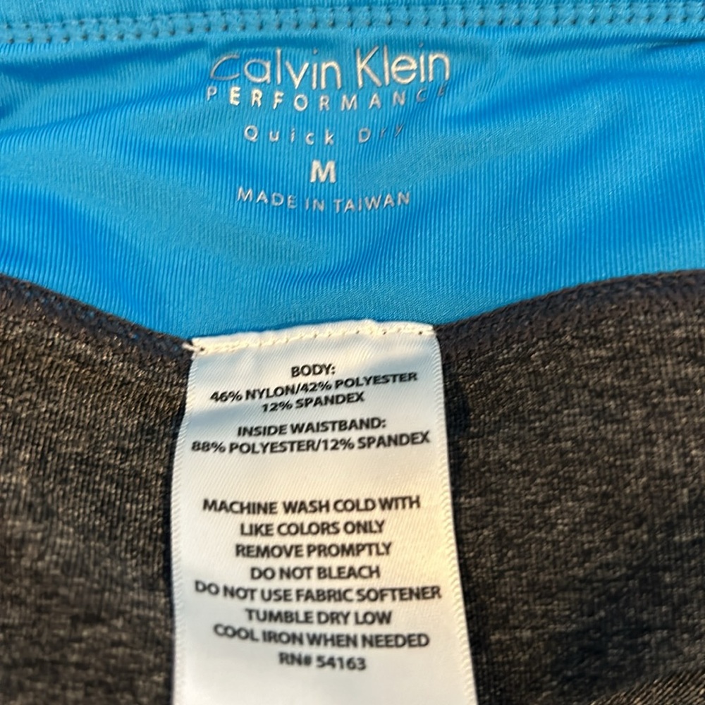 Calvin Klein skort M - Picture 2 of 2